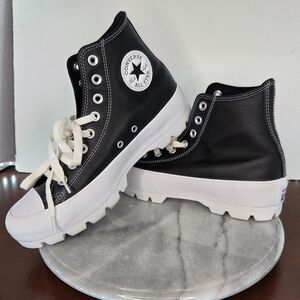 Converse Chuck Taylor All Star Lugged Shoes Womens Size 9 Black Leather High Top